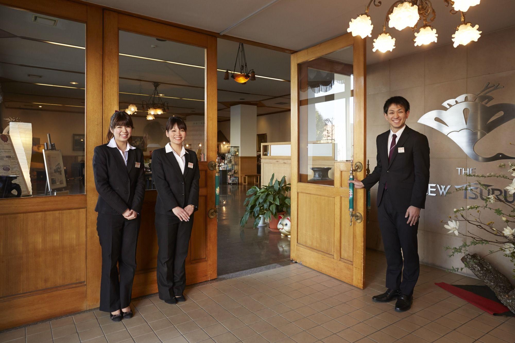 Hotel New Tsuruta Бепу Екстериор снимка