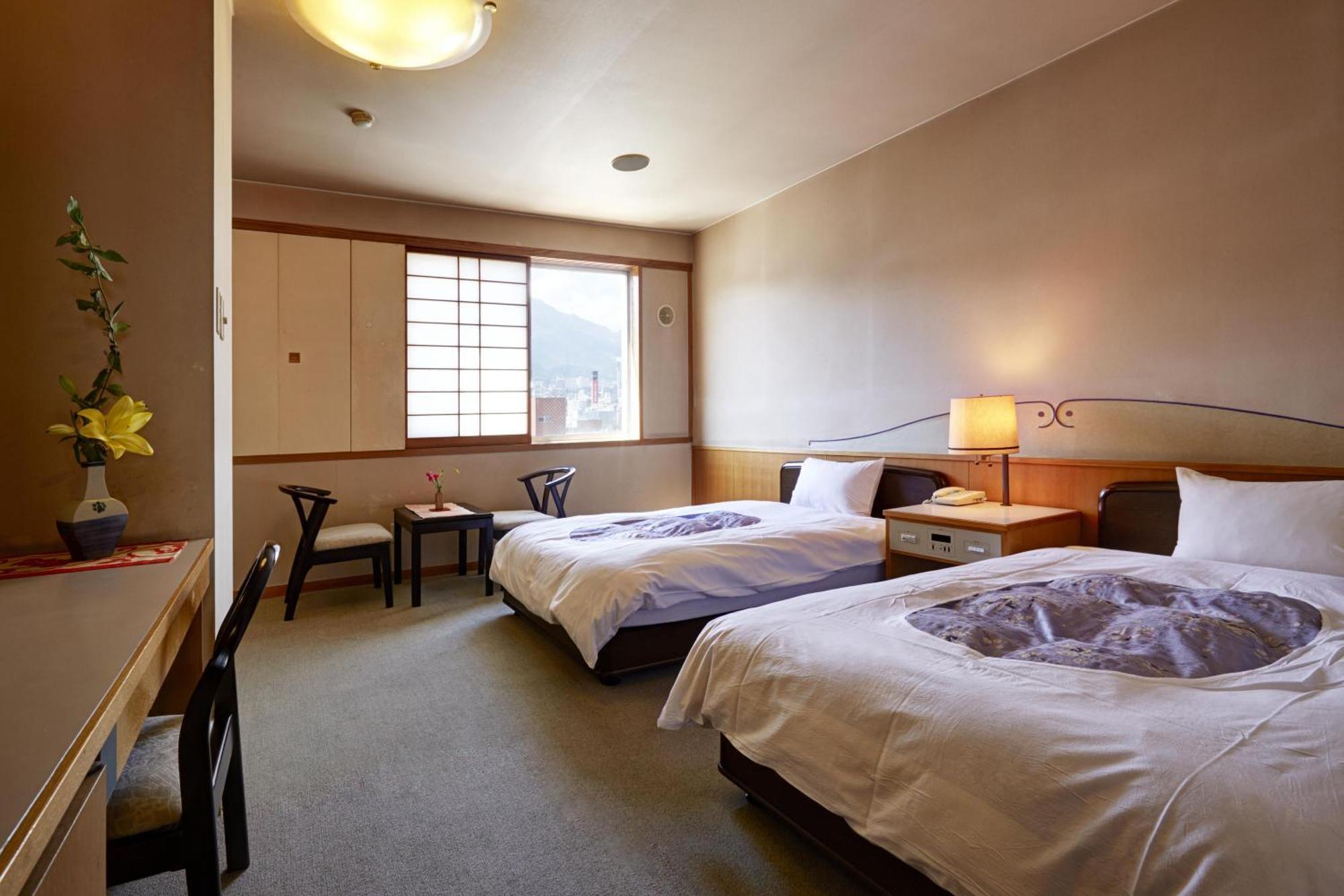 Hotel New Tsuruta Бепу Екстериор снимка