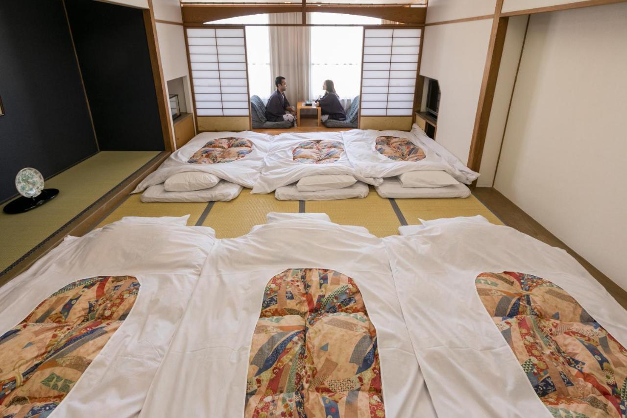 Hotel New Tsuruta Бепу Екстериор снимка